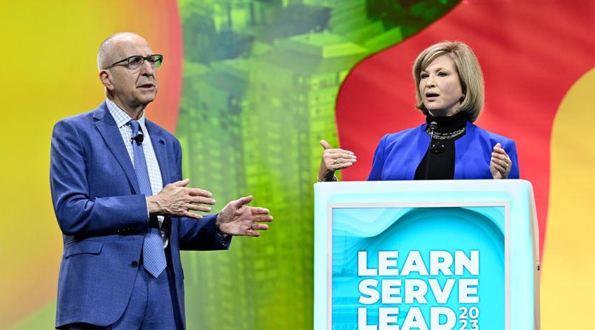 AAMC President and CEO David J. Skorton, MD, and AAMC Board Chair LouAnn Woodward, MD, speak at the leadership plenary of Learn Serve Lead 2023 on Sunday, Nov. 5.