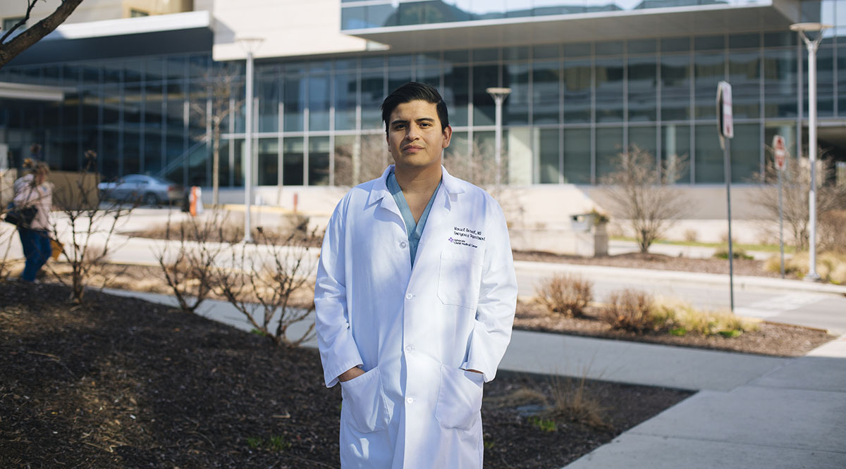 Manuel Bernal, MD, a second-year medical resident at Advocate Christ Medical Center, treated COVID-19 patients while he waited for the Supreme Court ruling on the Deferred Action for Childhood Arrivals program that allows him to work as a physician