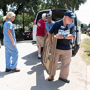 Volunteers and staff from the San José Clinic helped people from a low-income community near Houston that was flooded during Hurricane Harvey in 2017.